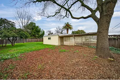 4141 Walnut Avenue, Carmichael, CA 95608 - Photo 35