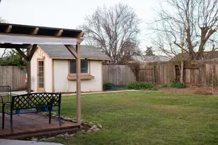 18566 Milford Dr, Lockeford, CA 95237 - Photo 19