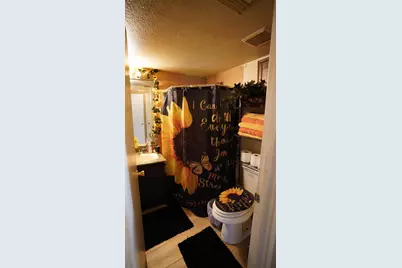 7217 Kallie Kay Lane, Sacramento, CA 95823 - Photo 11