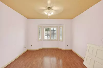 1435 Hammatt Avenue, Livingston, CA 95334 - Photo 23