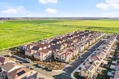 10523 Tenor Way, Elk Grove, CA 95757 - Photo 5