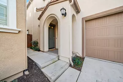 10523 Tenor Way, Elk Grove, CA 95757 - Photo 5