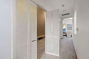 1220 Marian Way, Sacramento, CA 95818 - Photo 61