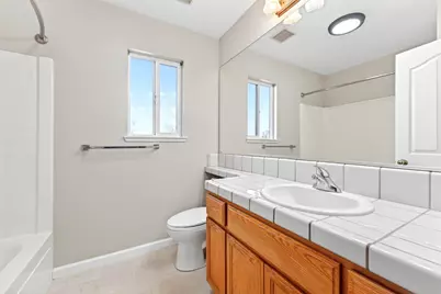 1232 Hollenbeck Court, Oakdale, CA 95361 - Photo 15