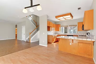 1232 Hollenbeck Court, Oakdale, CA 95361 - Photo 9