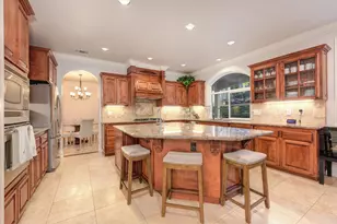 314 Canyon Falls Dr, Folsom, CA 95630 - Photo 3