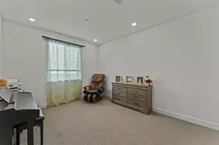 1129 Sierra Morena Wy, Roseville, CA 95747 - Photo 17