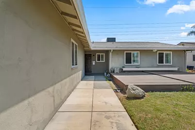 1053 Westward Way, Sacramento, CA 95833 - Photo 5