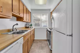 5317 Manzanita Ave, Carmichael, CA 95608 - Photo 17