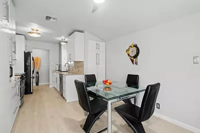 10500 Spaulding Way, Rancho Cordova, CA 95670 - Photo 9