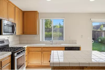 1513 Lathwell Way, Roseville, CA 95747 - Photo 17