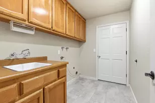 1429 Remington Pl, Modesto, CA 95358 - Photo 21