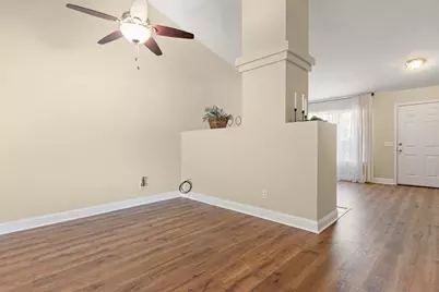 6728 Palmtree Court, Fair Oaks, CA 95628 - Photo 9