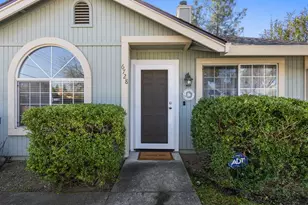 6728 Palmtree Ct, Fair Oaks, CA 95628 - Photo 3