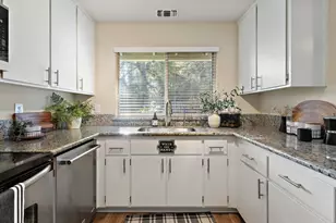 6728 Palmtree Ct, Fair Oaks, CA 95628 - Photo 15