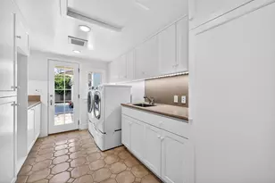 1020 46th St, Sacramento, CA 95819 - Photo 27