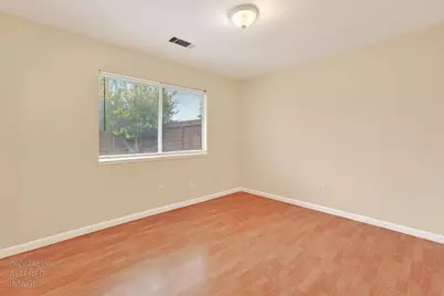 517 W Tuolumne Road, Turlock, CA 95382 - Photo 23