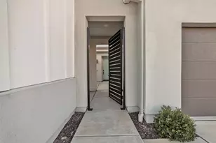 14893 Auburn Smt Dr, Folsom, CA 95630 - Photo 3