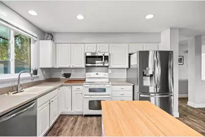 4883 Canfield Circle, Cameron Park, CA 95682 - Photo 15