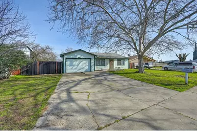 4372 Evelyn Drive, Olivehurst, CA 95961 - Photo 1