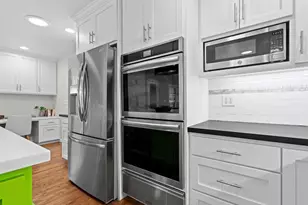 5325 Shepard Ave, Sacramento, CA 95819 - Photo 23