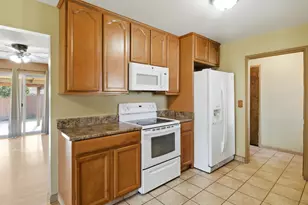 200 Drexel Ave, Turlock, CA 95382 - Photo 9