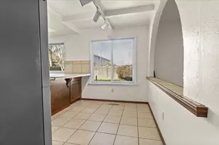 6625 Rancho Pico Way, Sacramento, CA 95828 - Photo 15