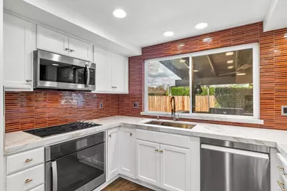 1730 Sylvia Court, Turlock, CA 95382 - Photo 17