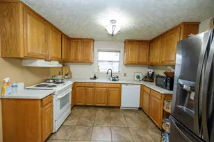 618 Wellsford Rd, Modesto, CA 95357 - Photo 9