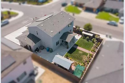 650 Nathaniel Avenue, Galt, CA 95632 - Photo 41