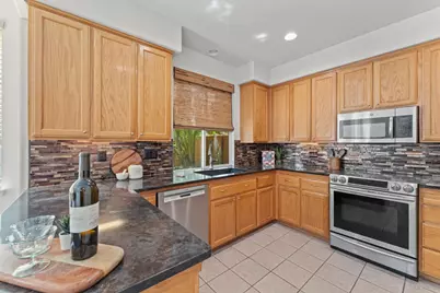 2154 New Hampshire Way, Sacramento, CA 95835 - Photo 11