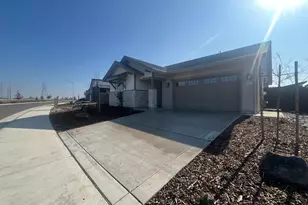 9001 Elliott Spgs Dr, Elk Grove, CA 95624 - Photo 3