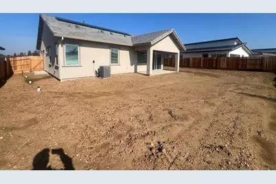 9001 Elliott Springs Drive, Elk Grove, CA 95624 - Photo 5