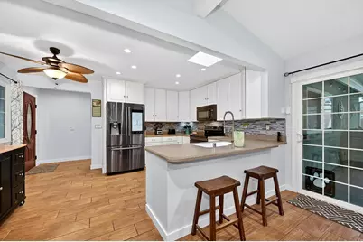 4241 Rosecrest Way, Sacramento, CA 95826 - Photo 13