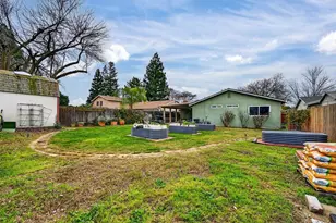 4241 Rosecrest Way, Sacramento, CA 95826 - Photo 31