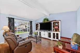 4241 Rosecrest Way, Sacramento, CA 95826 - Photo 17