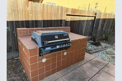 2385 Roualt Street, Davis, CA 95618 - Photo 31