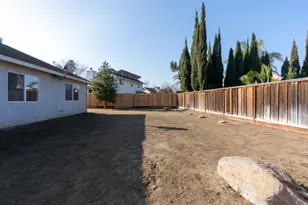 1828 College Greens Dr, Los Banos, CA 93635 - Photo 33