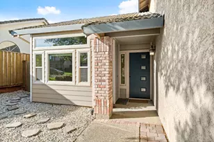 385 Hatteras Way, Sacramento, CA 95831 - Photo 7