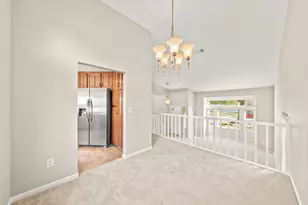 385 Hatteras Way, Sacramento, CA 95831 - Photo 15