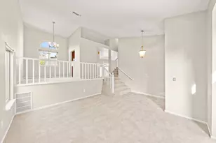 385 Hatteras Way, Sacramento, CA 95831 - Photo 13