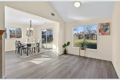 9255 Framton Court, Sacramento, CA 95829 - Photo 15