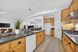 2115 Bearden St, Davis, CA 95618 - Photo 27