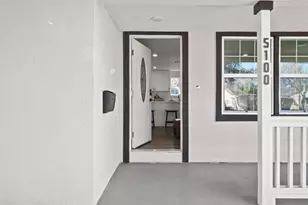 5100 48th St, Sacramento, CA 95820 - Photo 9