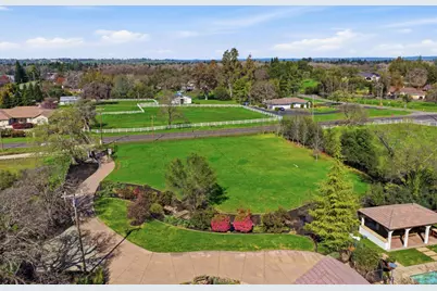 5052 Eureka Road, Granite Bay, CA 95746 - Photo 13