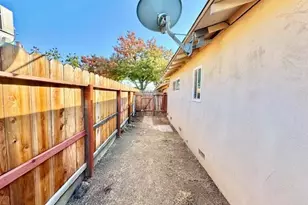 2045 Celeste Dr, Modesto, CA 95355 - Photo 31