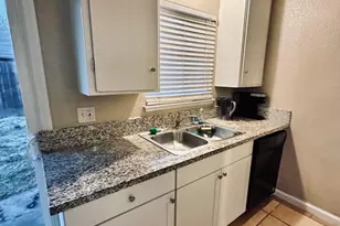 2045 Celeste Dr, Modesto, CA 95355 - Photo 11