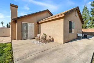 9184 Laguna Center Cir, Elk Grove, CA 95758 - Photo 23