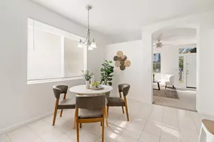 9184 Laguna Center Cir, Elk Grove, CA 95758 - Photo 5