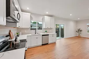 7912 35th Ave, Sacramento, CA 95824 - Photo 9